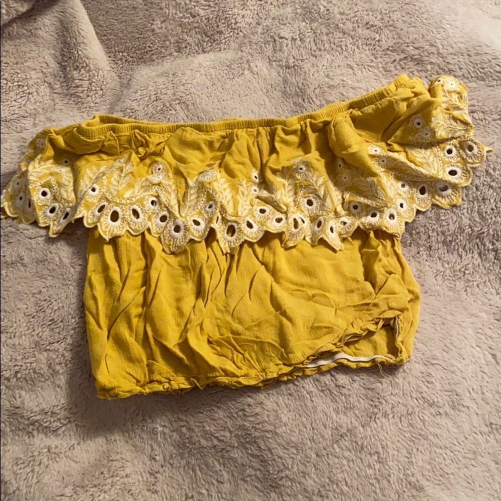 ❤️4 for $15❤️ off the shoulder top